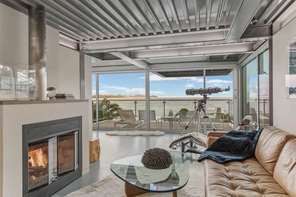 Beachfront Villa Broad Beach w/direct beach access - Image 3